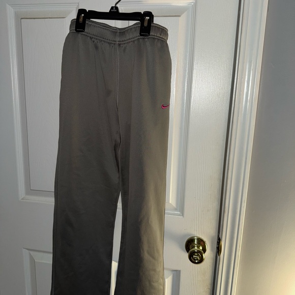 Nike Gray Sweatpants with Pink Logo - Picture 1 of 2